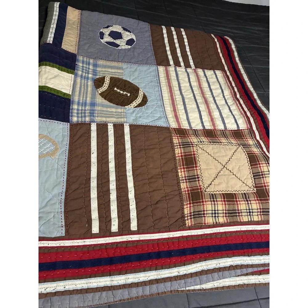 Pottery Barn Full/Queen Sports Theme Quilt Reverse Blue
